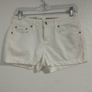 Dkny White Jean‎ Shorts with Cuffed Hem and Relaxed Fit size 4 (257)
